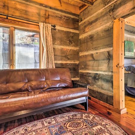 Villa The Cabin At Marys Place With Deck And Mtn Views! à Maggie Valley Extérieur photo